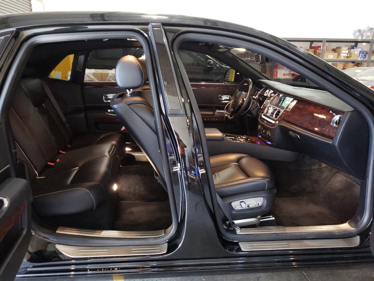 Автомобіль ROLLS-ROYCE GHOST 2019 | GrandCar Автомобіль ROLLS-ROYCE GHOST 2019 | GrandCar
