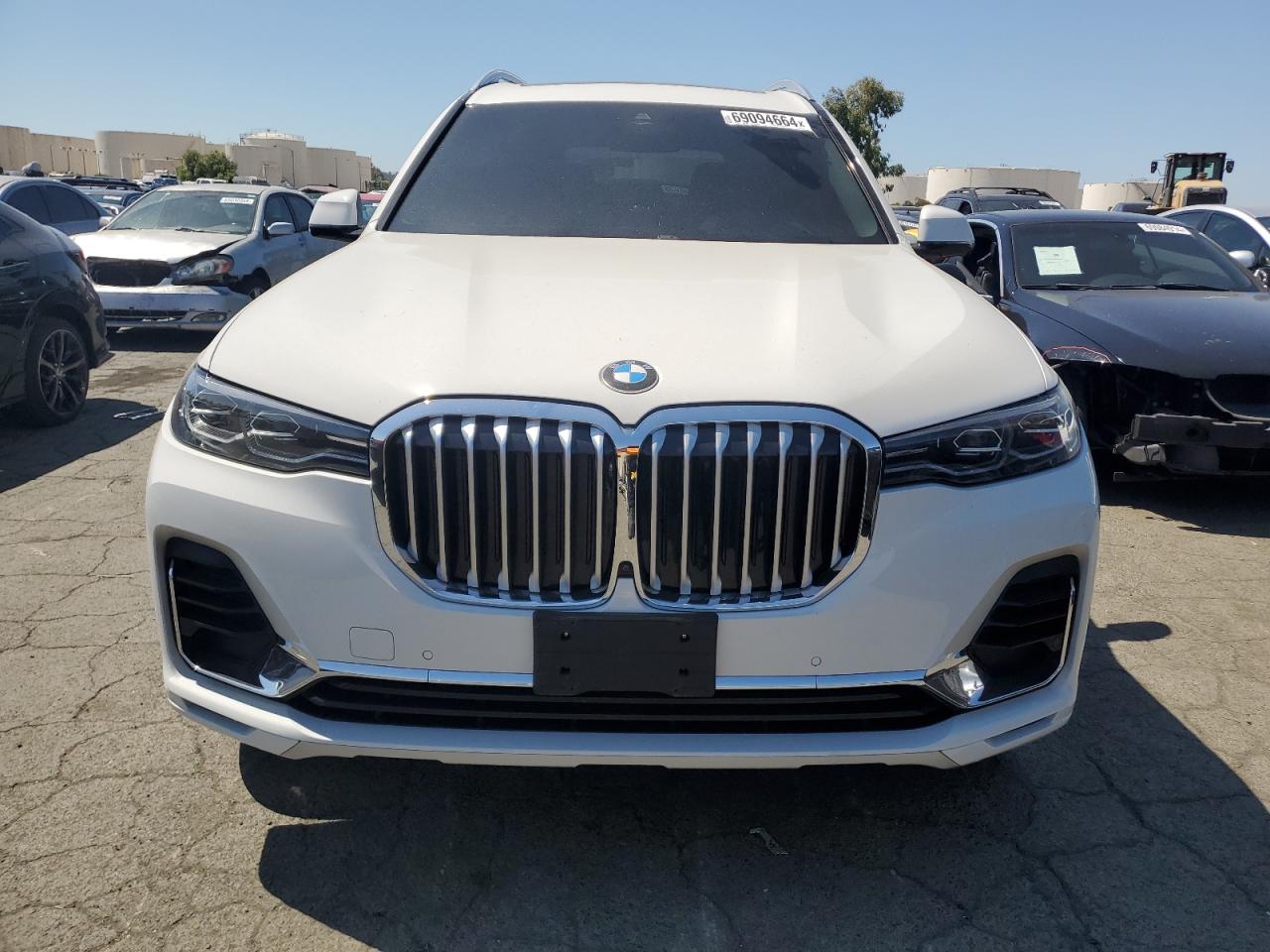 Автомобіль BMW X7 XDRIVE40I 2022 | GrandCar Автомобіль BMW X7 XDRIVE40I 2022 | GrandCar