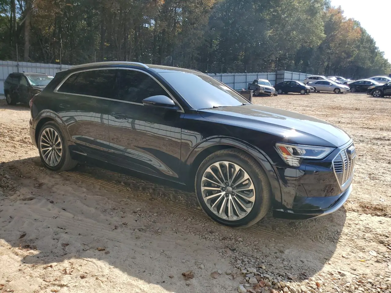 Автомобіль AUDI E-TRON PRESTIGE 2019 | GrandCar Автомобіль AUDI E-TRON PRESTIGE 2019 | GrandCar