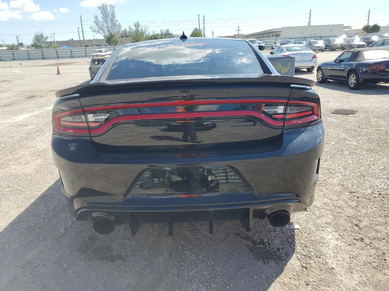 Автомобиль DODGE CHARGER SRT HELLCAT 2016 | GrandCar Автомобиль DODGE CHARGER SRT HELLCAT 2016 | GrandCar