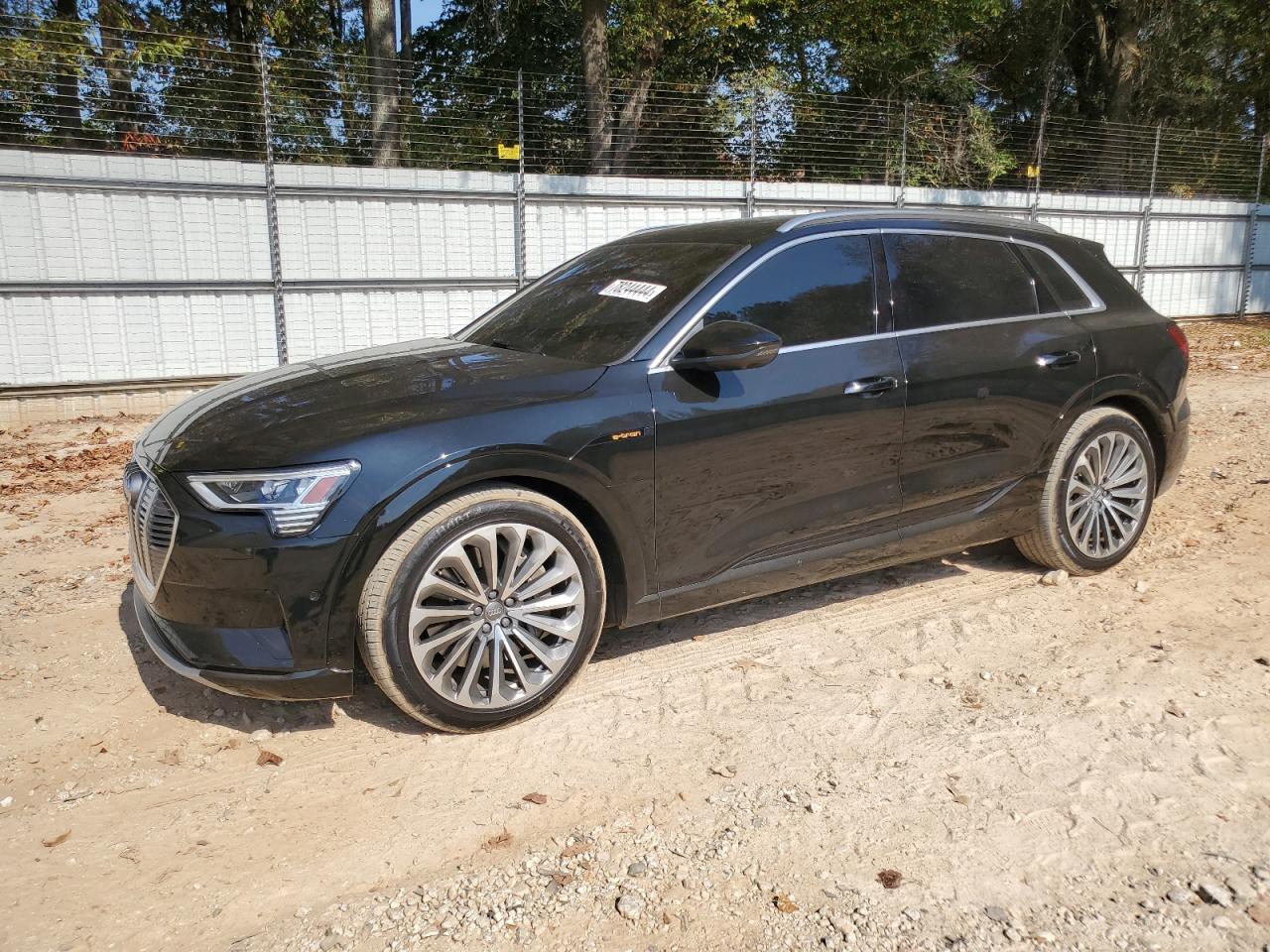 Автомобіль AUDI E-TRON PRESTIGE 2019 | GrandCar