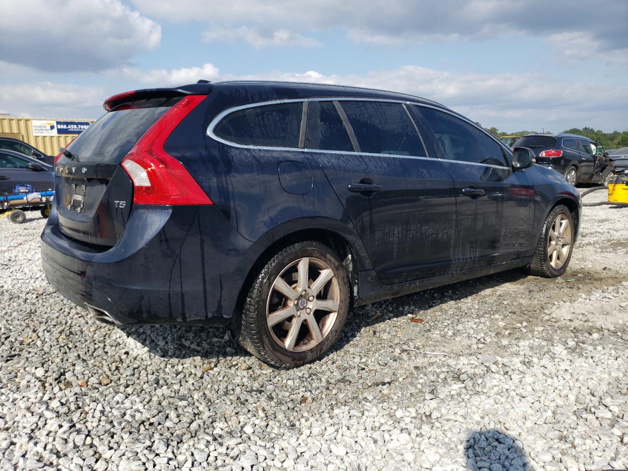 Автомобіль VOLVO V60 T5 PREMIER 2016 | GrandCar Автомобіль VOLVO V60 T5 PREMIER 2016 | GrandCar