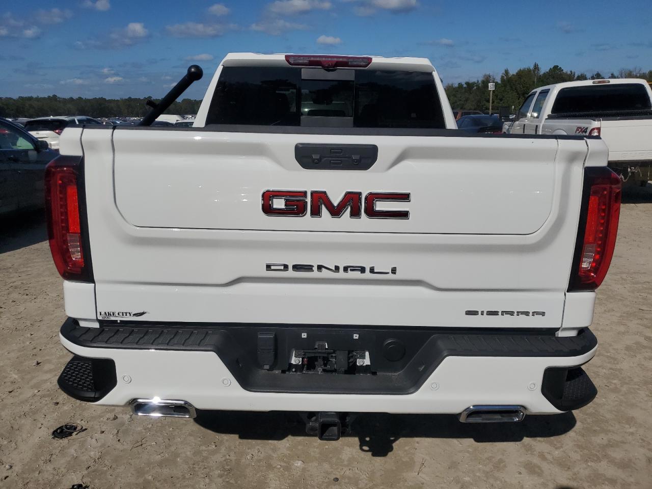 Автомобіль GMC SIERRA K1500 DENALI 2024 | GrandCar Автомобіль GMC SIERRA K1500 DENALI 2024 | GrandCar