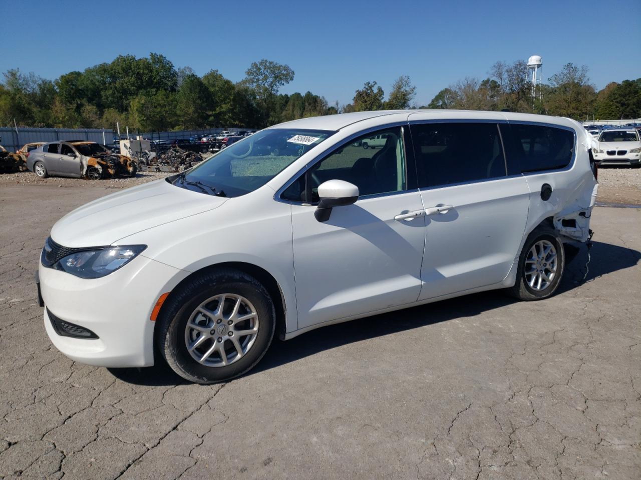 Автомобіль CHRYSLER VOYAGER LX 2023 | GrandCar Автомобіль CHRYSLER VOYAGER LX 2023 | GrandCar