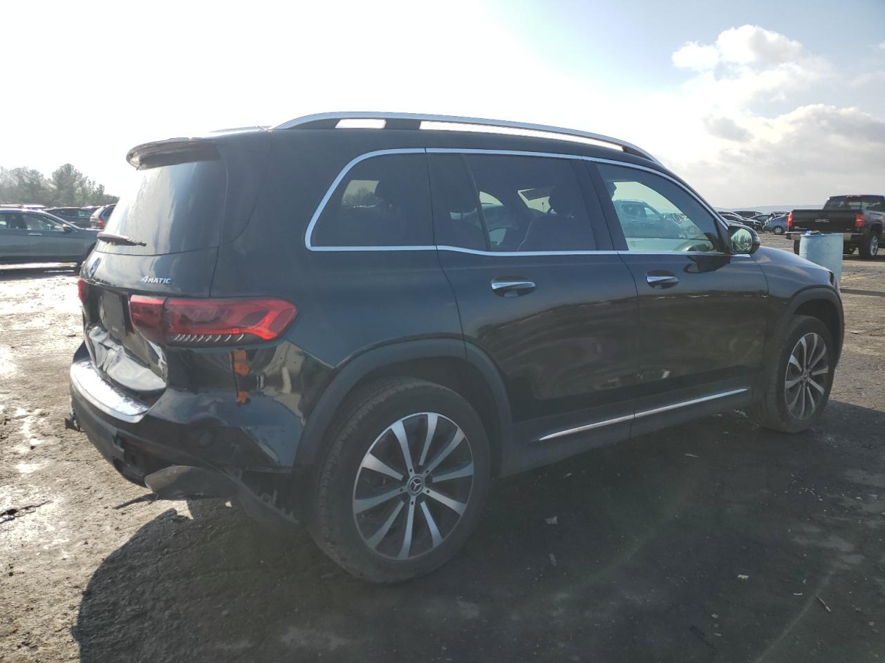 Автомобиль MERCEDES-BENZ GLB 250 4MATIC 2021 | GrandCar Автомобиль MERCEDES-BENZ GLB 250 4MATIC 2021 | GrandCar
