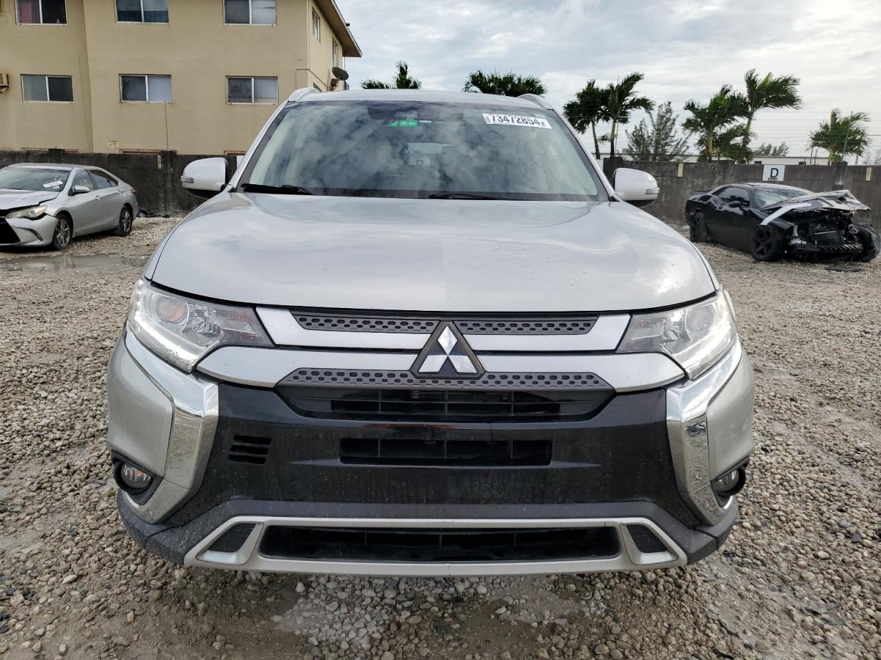 Автомобіль MITSUBISHI OUTLANDER SE 2020 | GrandCar Автомобіль MITSUBISHI OUTLANDER SE 2020 | GrandCar