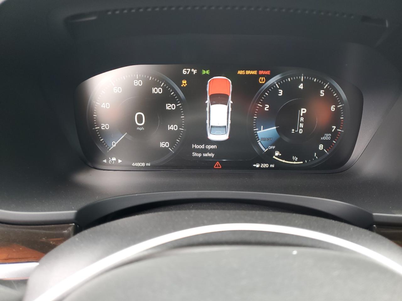 Автомобіль VOLVO S90 T5 MOMENTUM 2018 | GrandCar Автомобіль VOLVO S90 T5 MOMENTUM 2018 | GrandCar