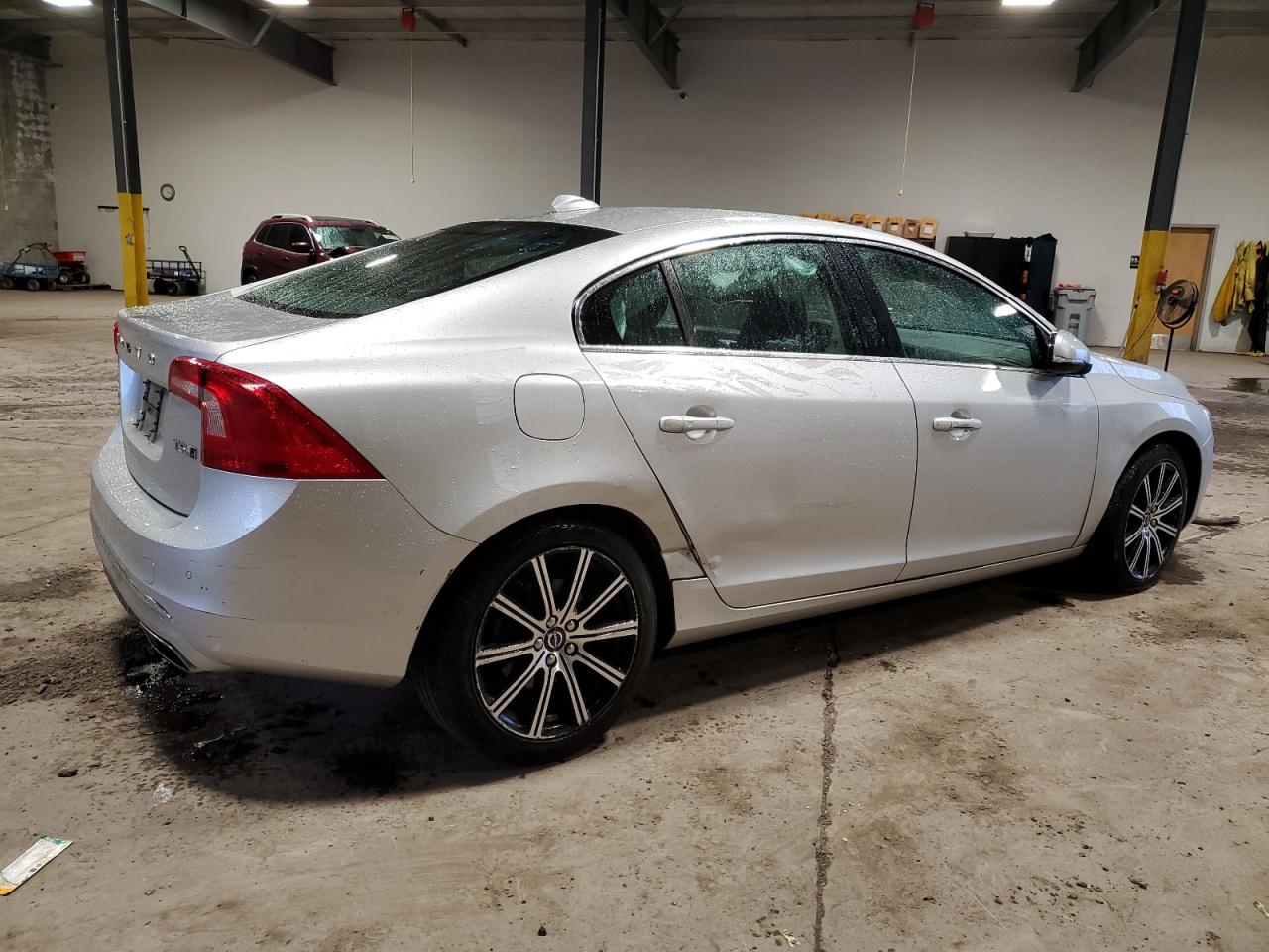 Автомобіль VOLVO S60 INSCRIPTION 2018 | GrandCar Автомобіль VOLVO S60 INSCRIPTION 2018 | GrandCar