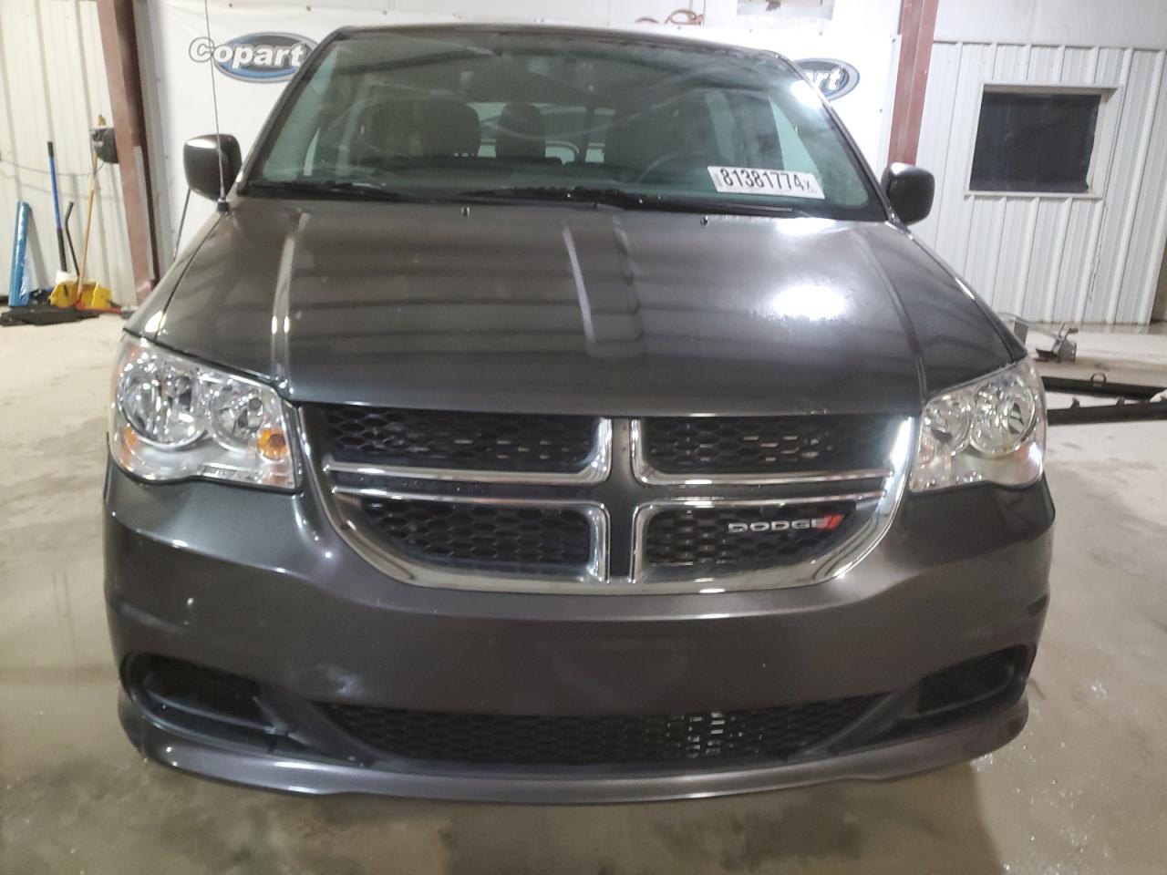 Автомобиль DODGE GRAND CARAVAN SE 2017 | GrandCar Автомобиль DODGE GRAND CARAVAN SE 2017 | GrandCar