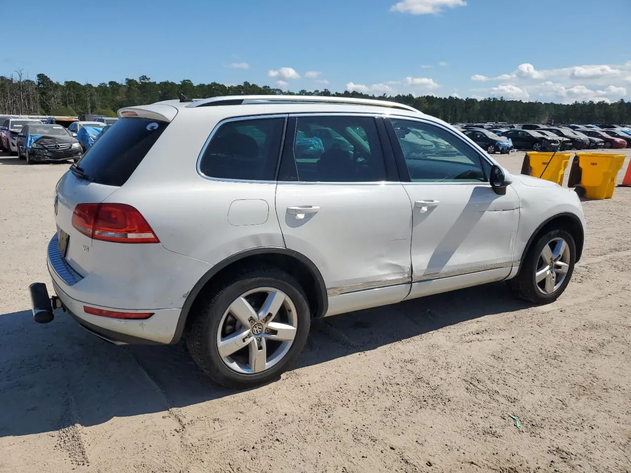 Автомобіль VOLKSWAGEN TOUAREG V6 2014 | GrandCar Автомобіль VOLKSWAGEN TOUAREG V6 2014 | GrandCar
