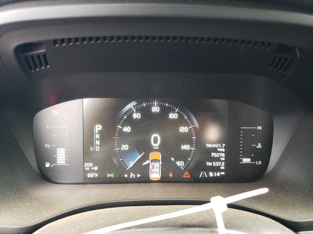 Автомобіль VOLVO XC60 T5 MOMENTUM 2019 | GrandCar Автомобіль VOLVO XC60 T5 MOMENTUM 2019 | GrandCar