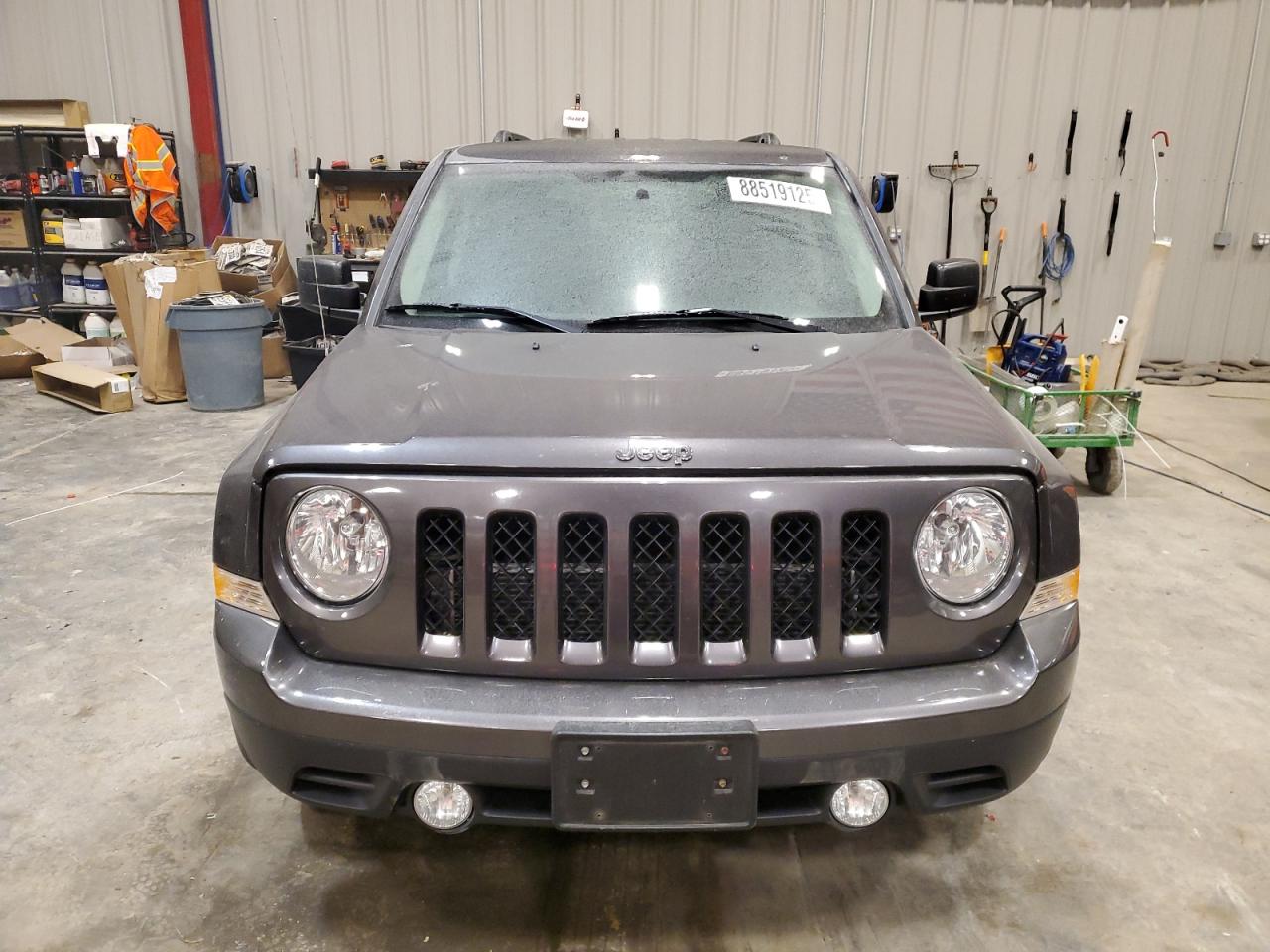 Автомобиль JEEP PATRIOT SPORT 2016 | GrandCar Автомобиль JEEP PATRIOT SPORT 2016 | GrandCar