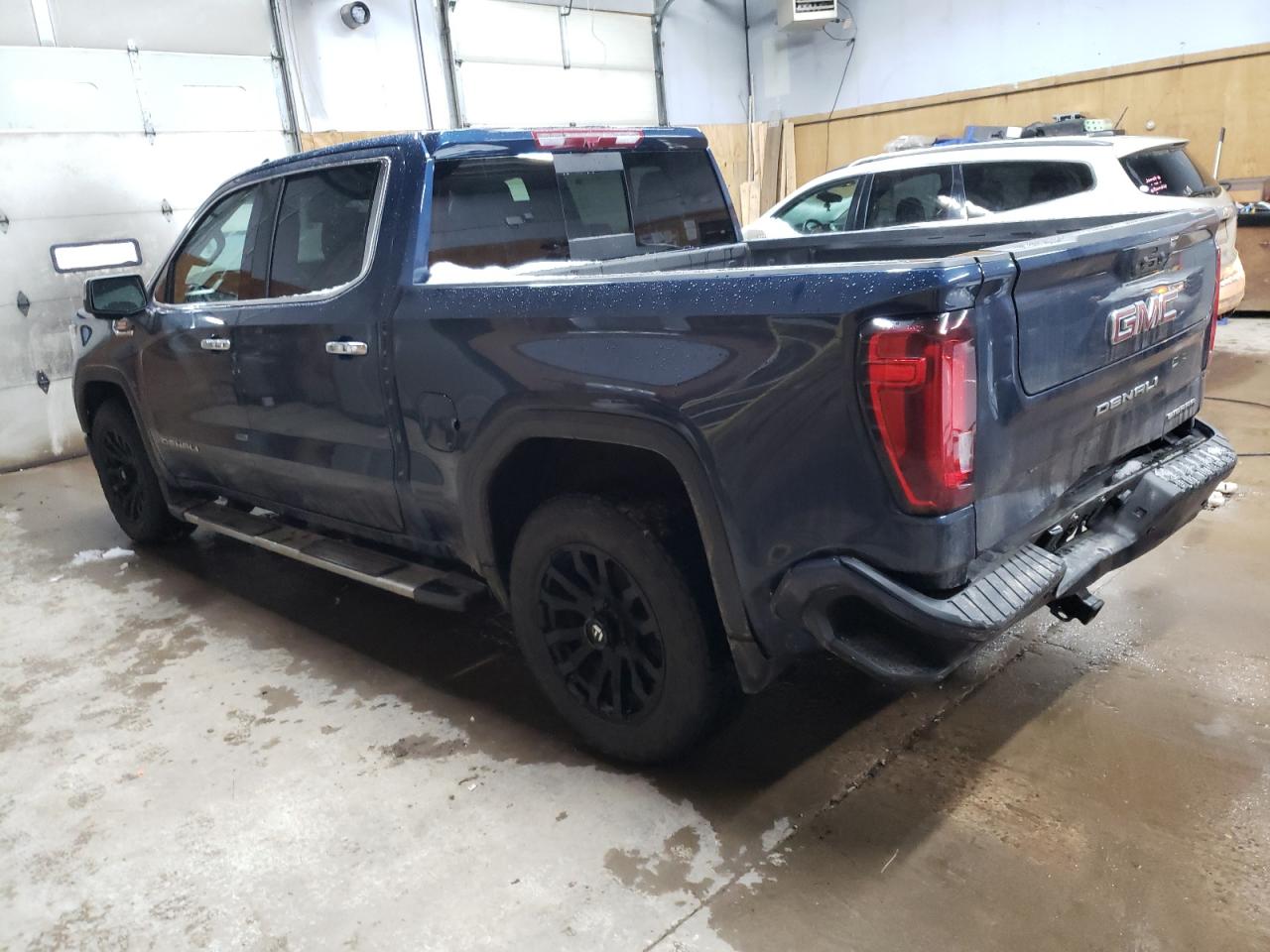 Автомобіль GMC SIERRA K1500 DENALI 2022 | GrandCar Автомобіль GMC SIERRA K1500 DENALI 2022 | GrandCar