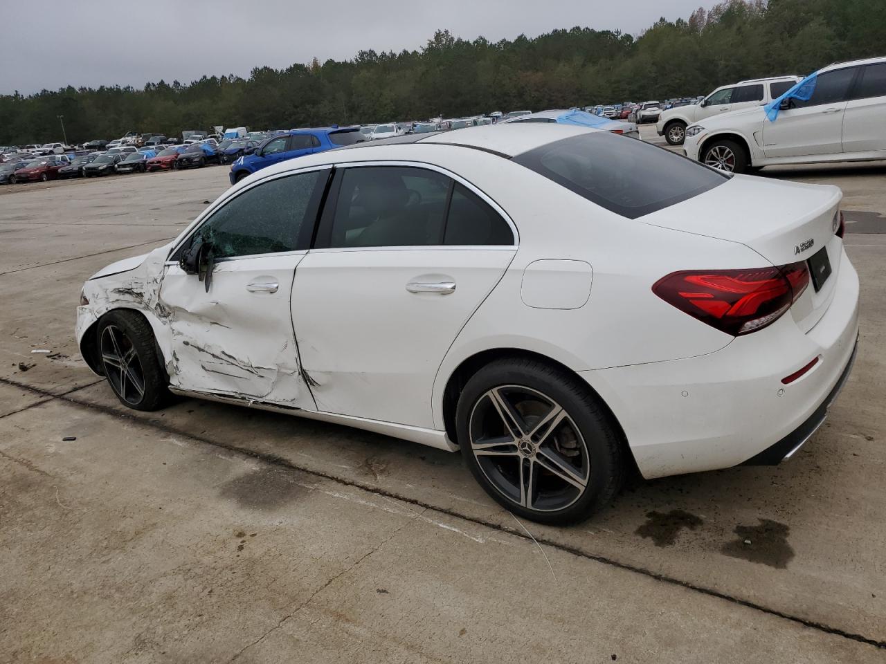 Автомобіль MERCEDES-BENZ A 220 2022 | GrandCar Автомобіль MERCEDES-BENZ A 220 2022 | GrandCar