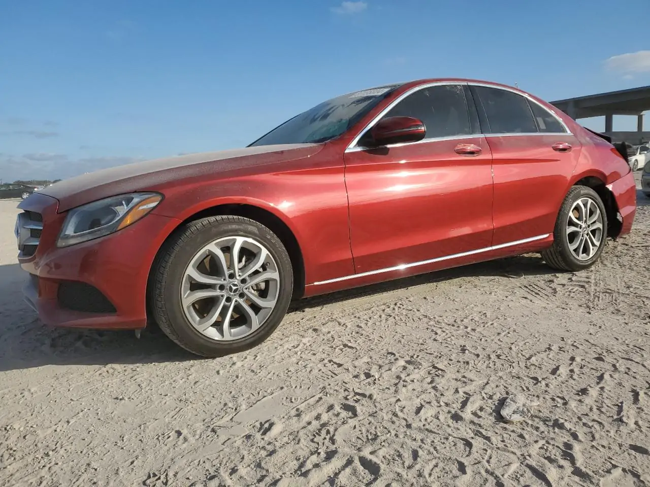 Автомобіль MERCEDES-BENZ C 300 4MATIC 2017 | GrandCar Автомобіль MERCEDES-BENZ C 300 4MATIC 2017 | GrandCar