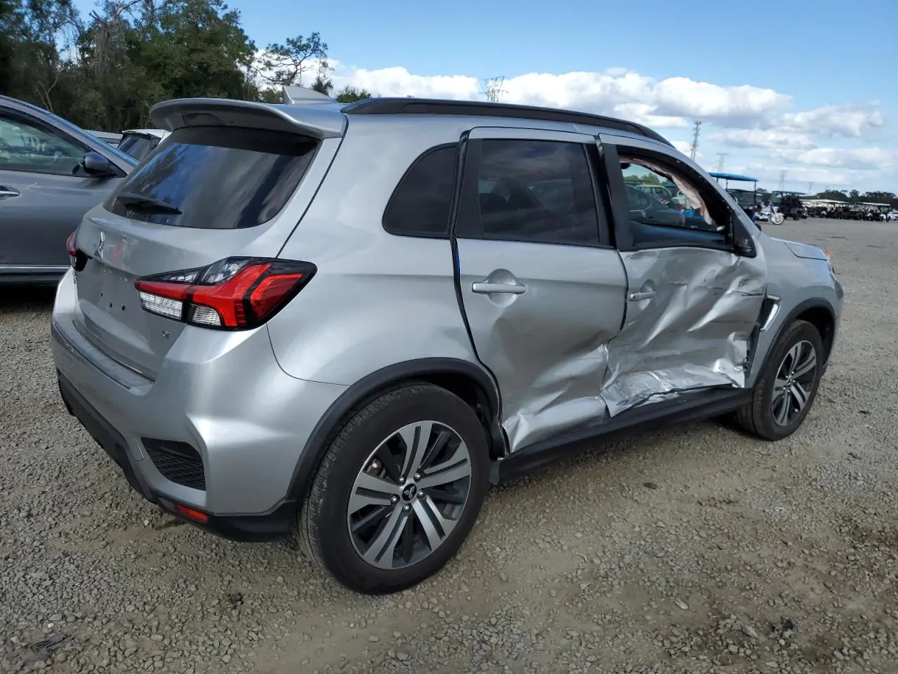 Автомобіль MITSUBISHI OUTLANDER SPORT GT 2021 | GrandCar Автомобіль MITSUBISHI OUTLANDER SPORT GT 2021 | GrandCar