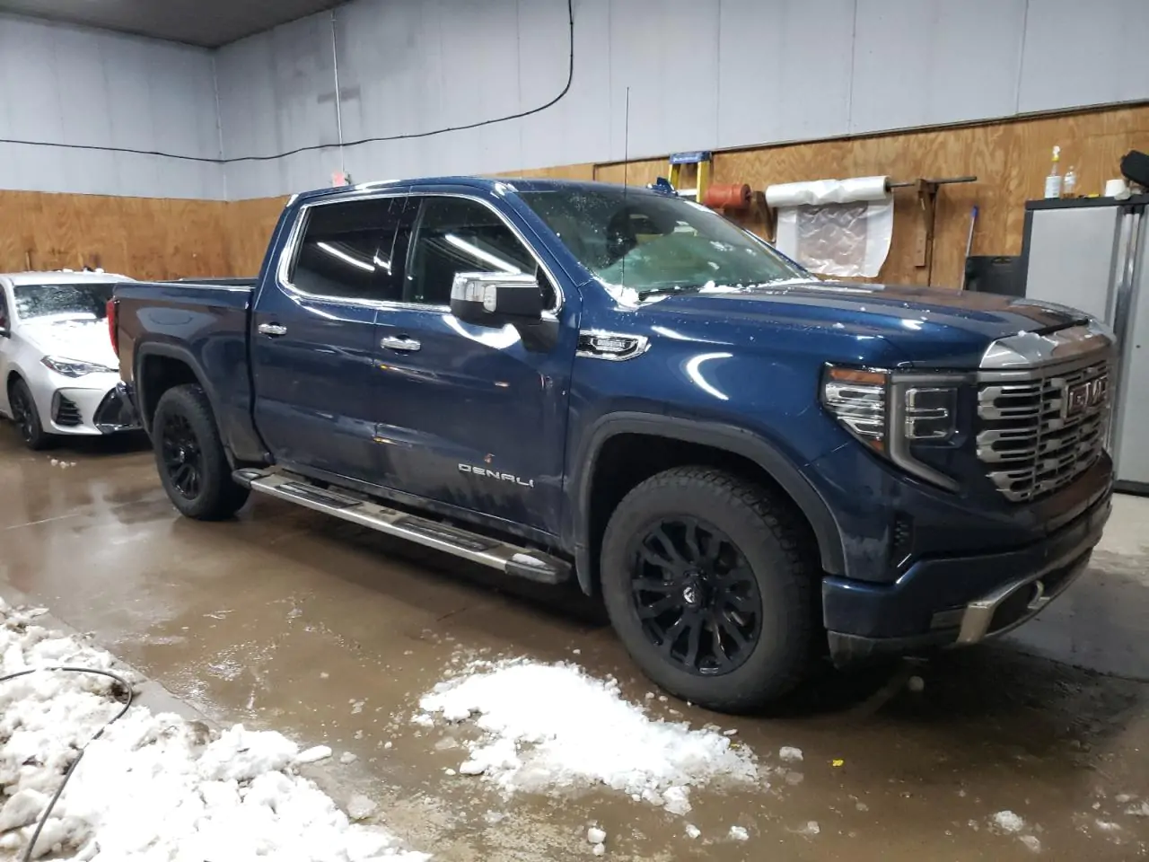 Автомобіль GMC SIERRA K1500 DENALI 2022 | GrandCar
