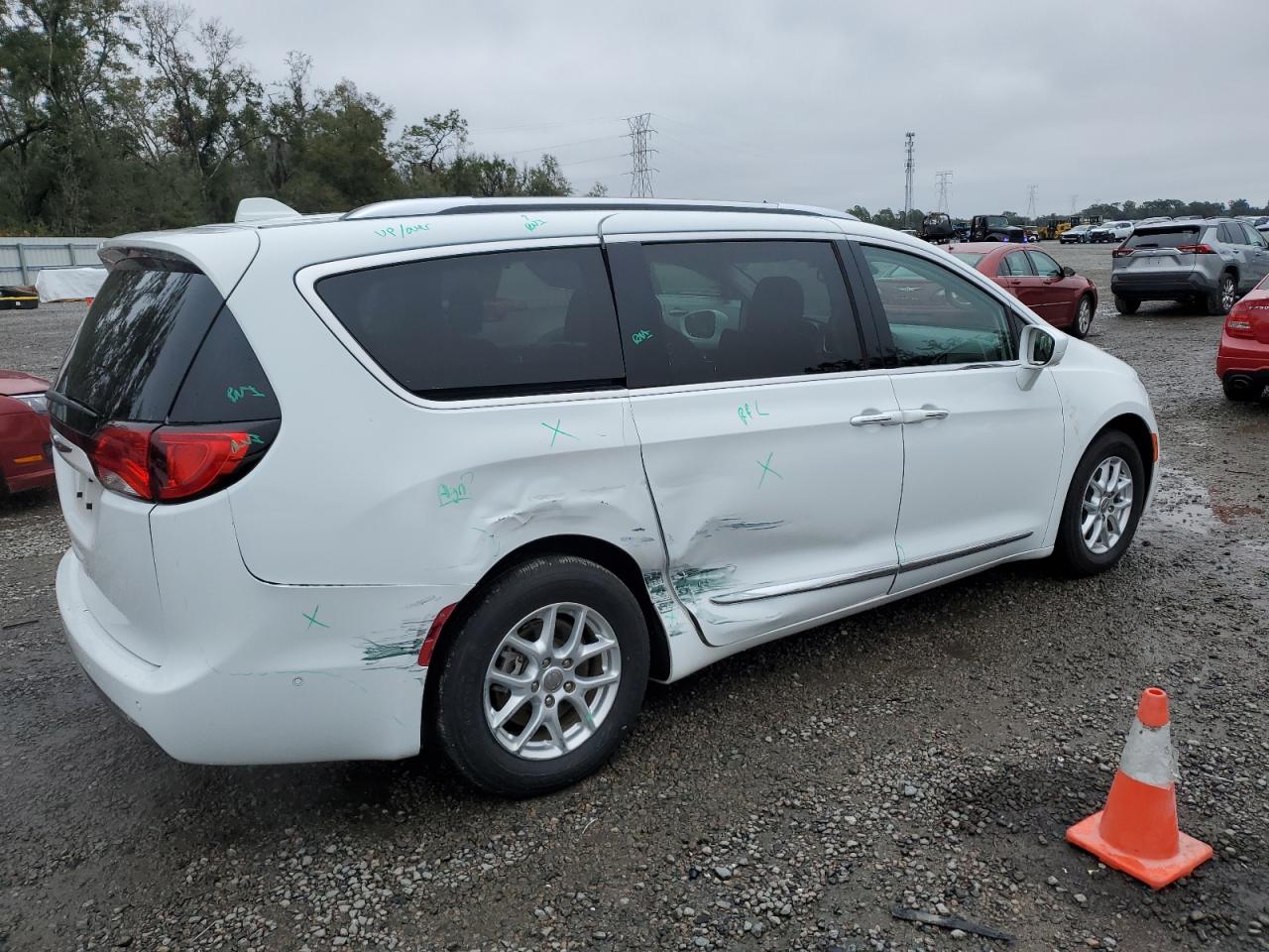 Автомобиль CHRYSLER PACIFICA TOURING L 2020 | GrandCar Автомобиль CHRYSLER PACIFICA TOURING L 2020 | GrandCar