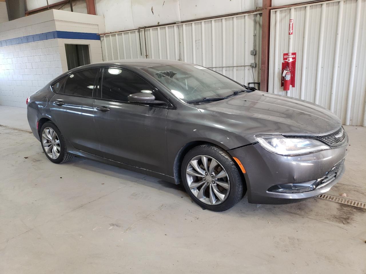 Автомобіль CHRYSLER 200 S 2015 | GrandCar