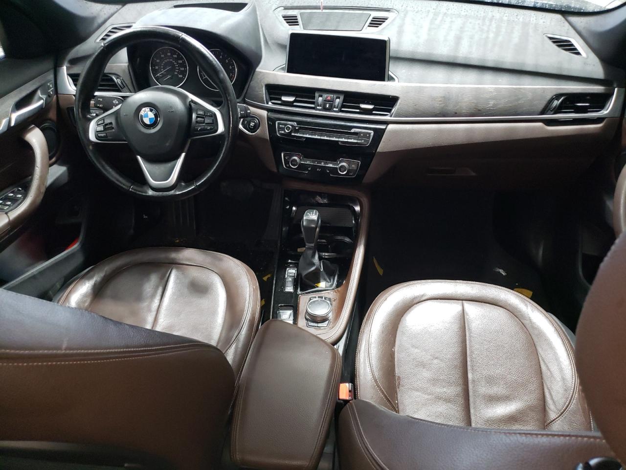 Автомобиль BMW X1 XDRIVE28I 2016 | GrandCar Автомобиль BMW X1 XDRIVE28I 2016 | GrandCar