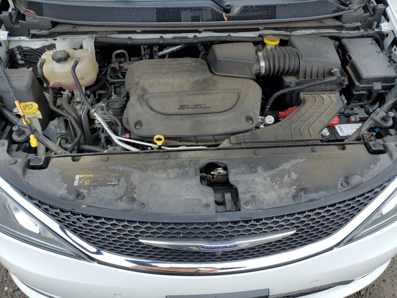 Автомобиль CHRYSLER PACIFICA TOURING L 2020 | GrandCar Автомобиль CHRYSLER PACIFICA TOURING L 2020 | GrandCar