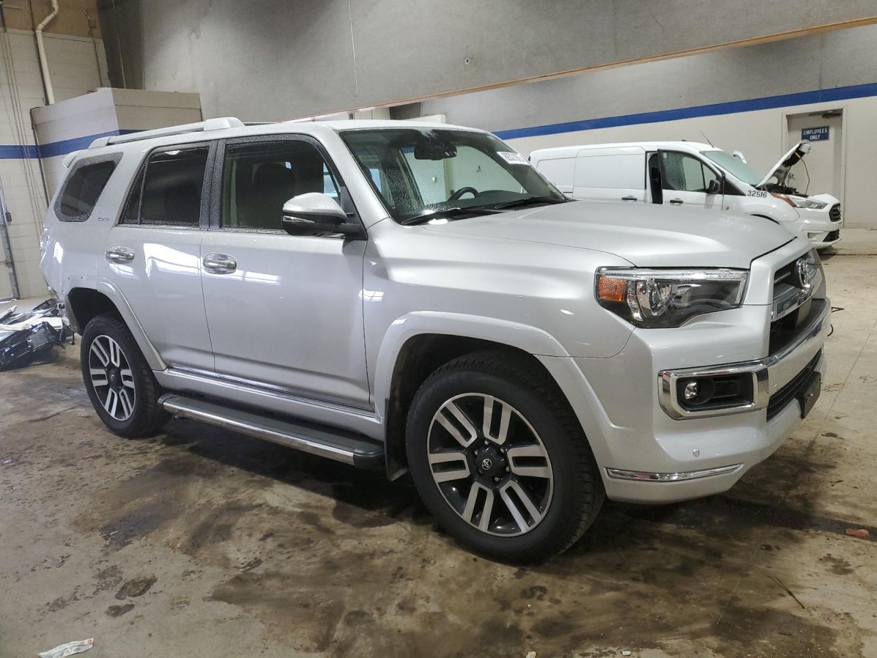 Автомобіль TOYOTA 4RUNNER LIMITED 2023 | GrandCar