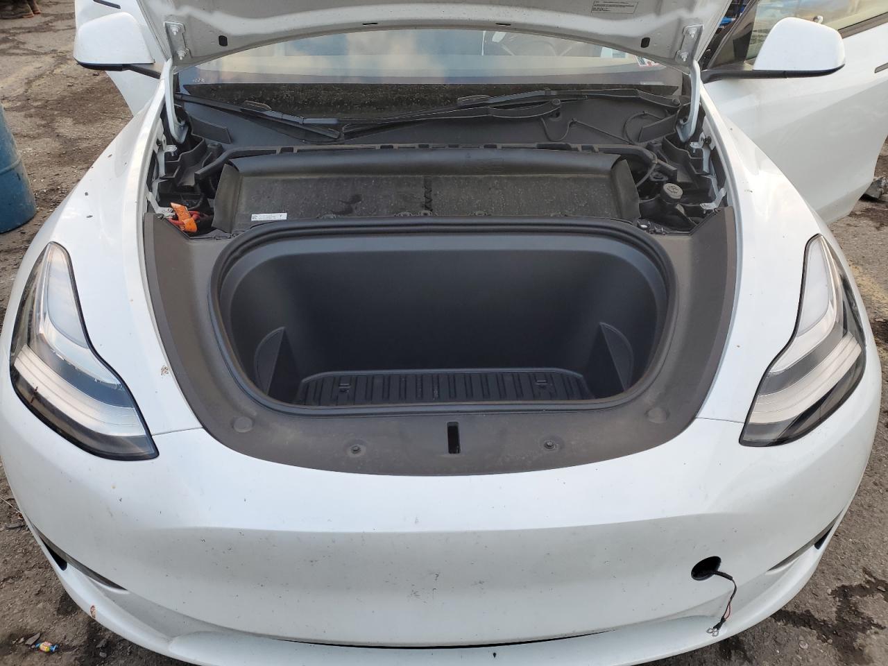 Автомобиль TESLA MODEL Y 2023 | GrandCar Автомобиль TESLA MODEL Y 2023 | GrandCar