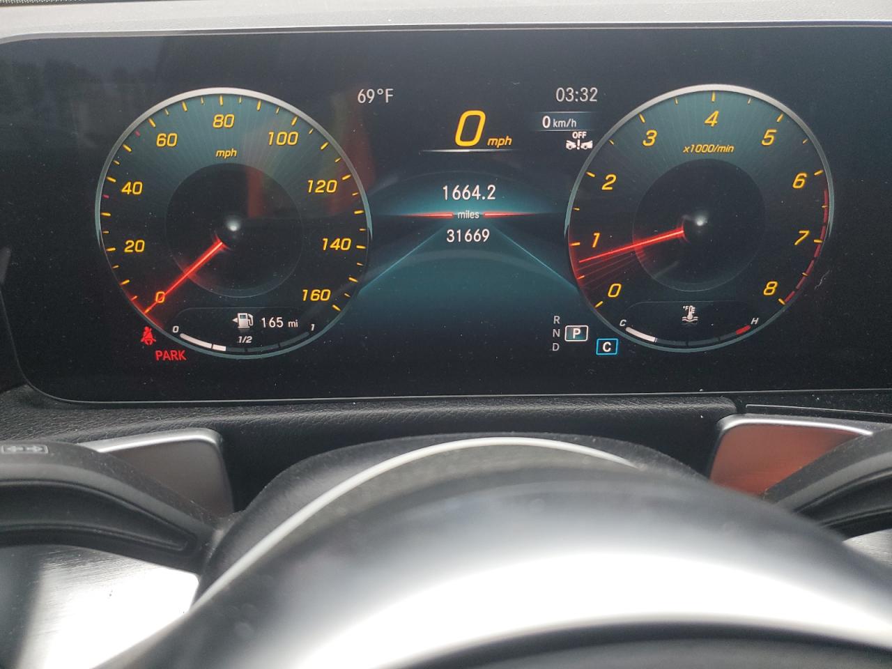 Автомобіль MERCEDES-BENZ GLB 250 2023 | GrandCar Автомобіль MERCEDES-BENZ GLB 250 2023 | GrandCar