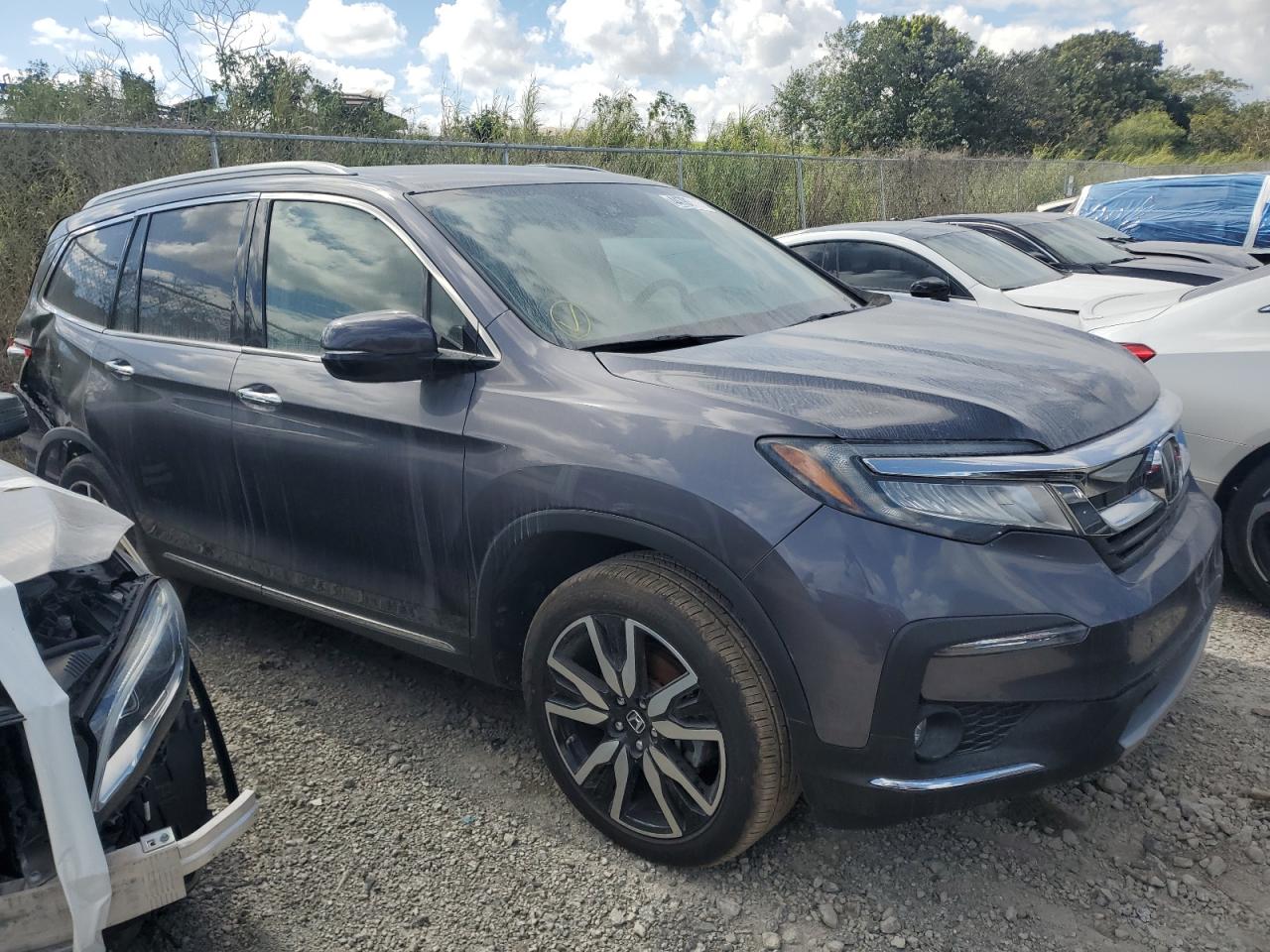 Автомобіль HONDA PILOT TOURING 2021 | GrandCar Автомобіль HONDA PILOT TOURING 2021 | GrandCar