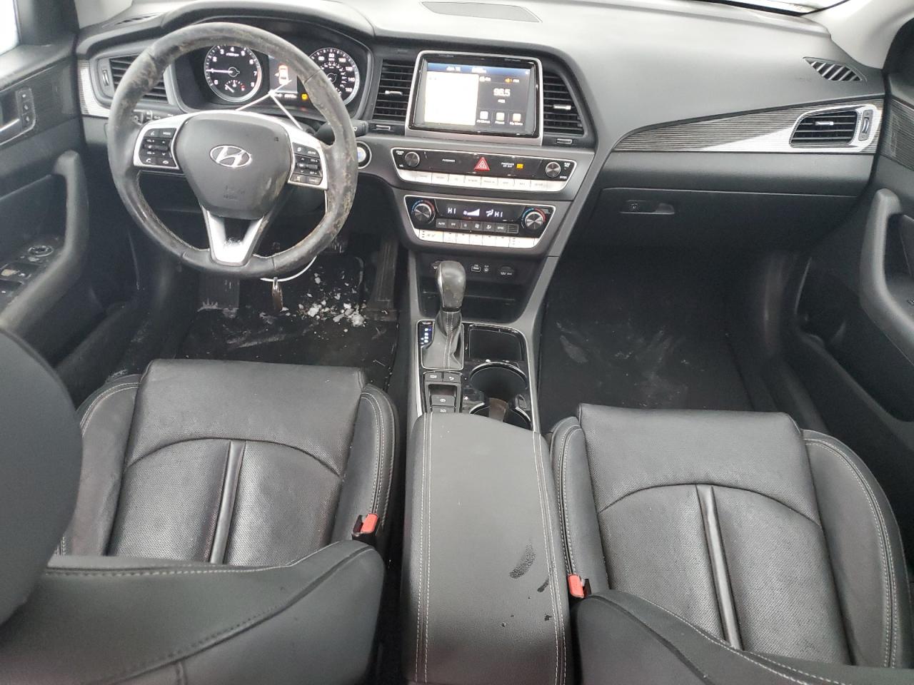 Автомобіль HYUNDAI SONATA LIMITED 2019 | GrandCar Автомобіль HYUNDAI SONATA LIMITED 2019 | GrandCar
