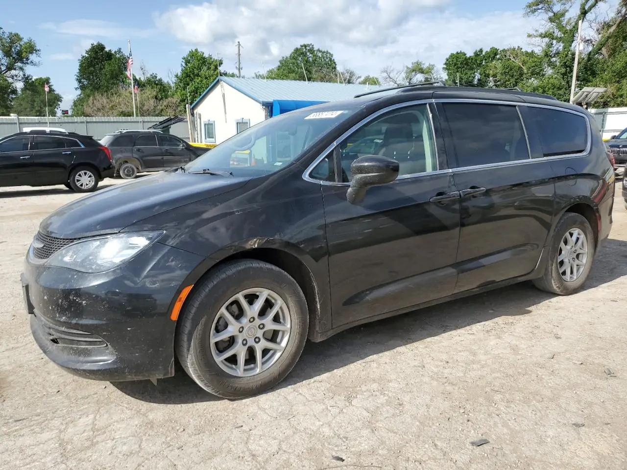 Автомобиль CHRYSLER VOYAGER LXI 2020 | GrandCar