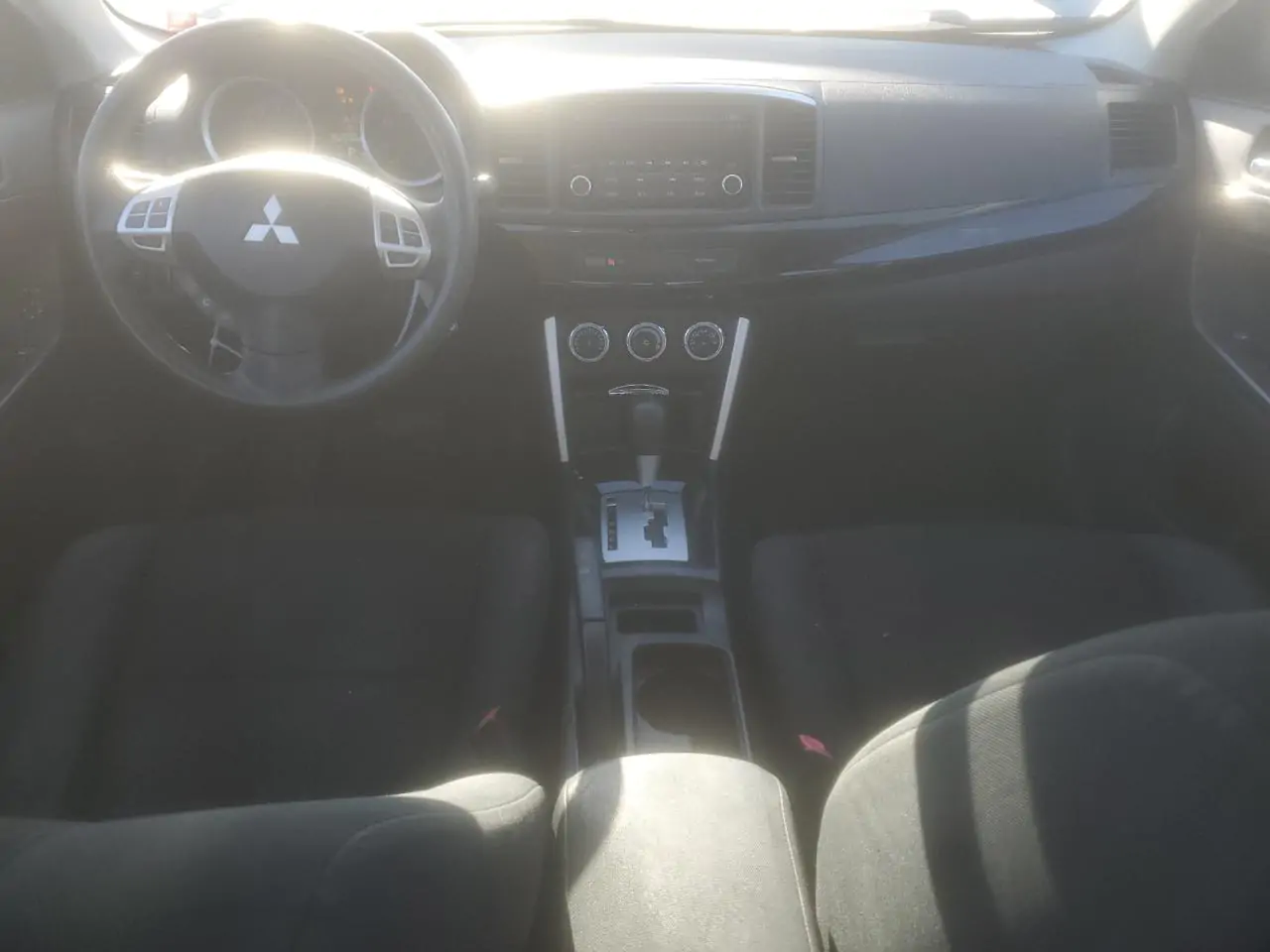 Автомобіль MITSUBISHI LANCER ES 2016 | GrandCar Автомобіль MITSUBISHI LANCER ES 2016 | GrandCar