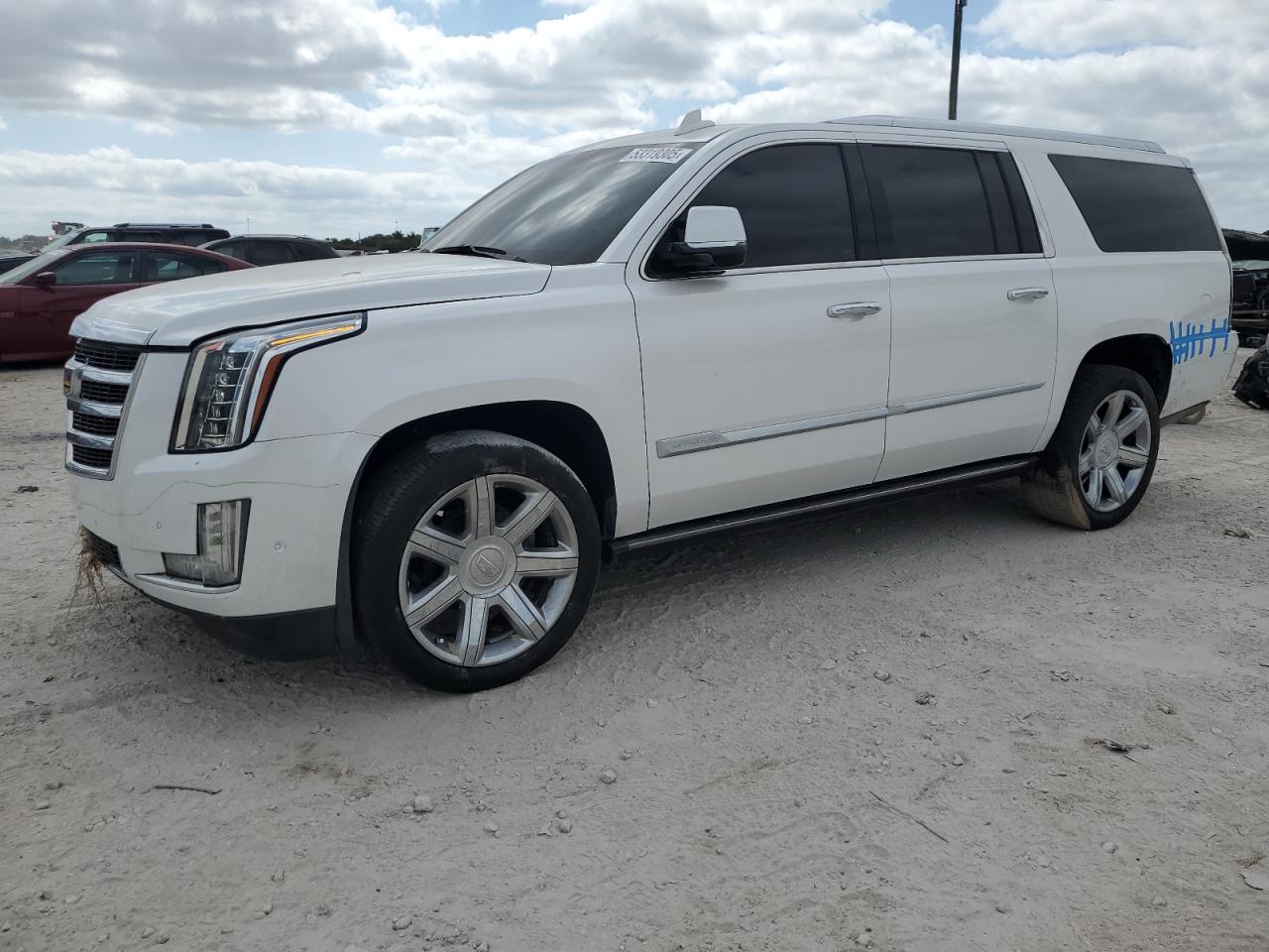 Автомобиль CADILLAC ESCALADE ESV PREMIUM LUXURY 2019 | GrandCar