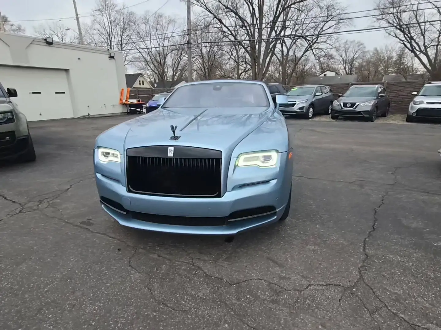Автомобіль Rolls-Royce Dawn 2018 | GrandCar