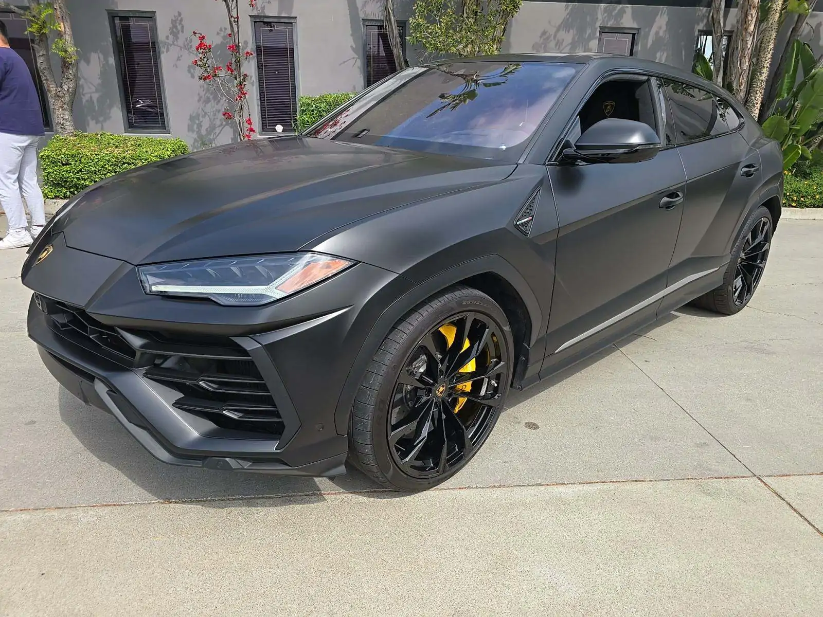 Автомобиль Lamborghini Urus 2019 | GrandCar