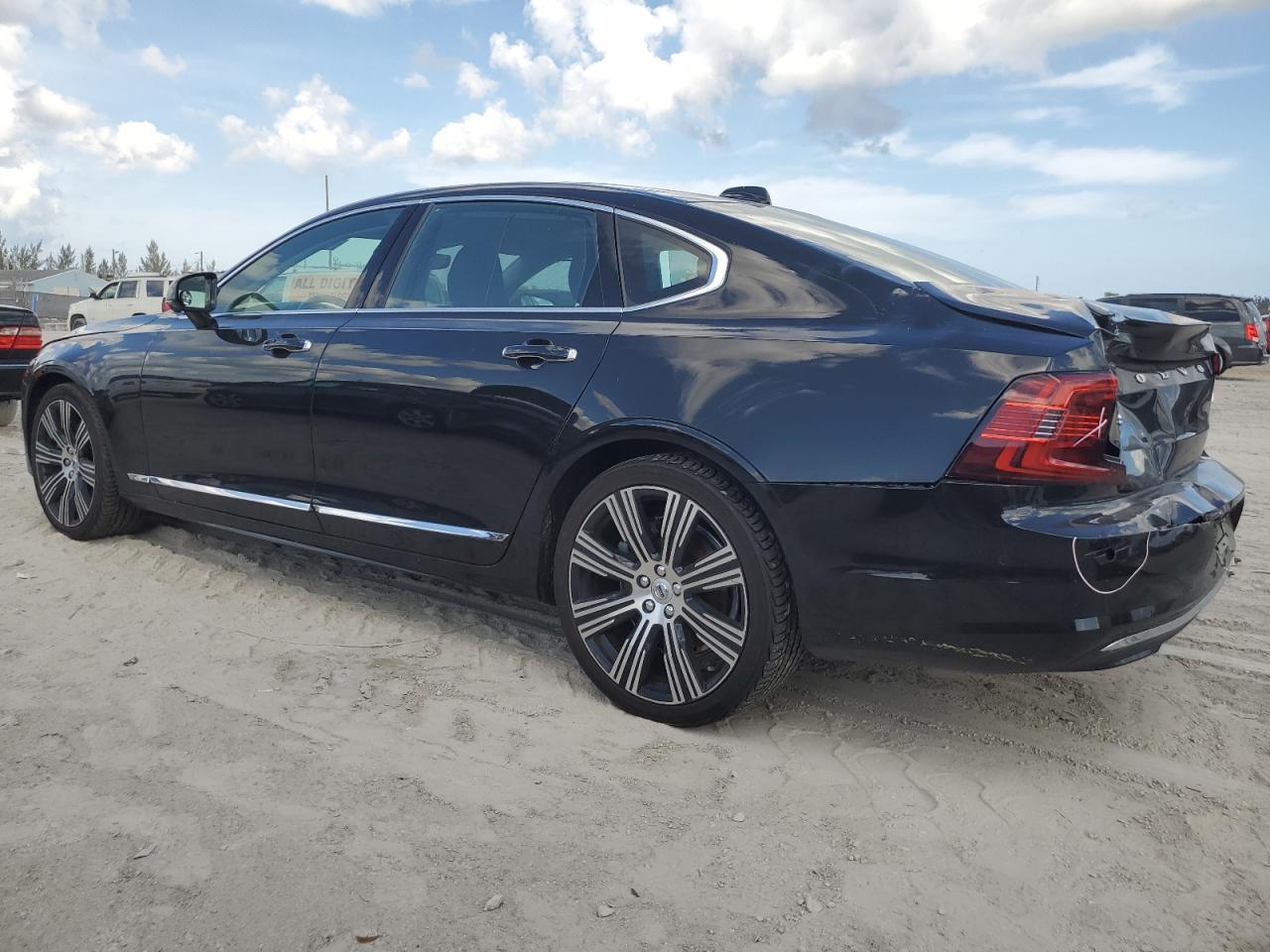 Автомобіль VOLVO S90 B6 INSCRIPTION 2022 | GrandCar Автомобіль VOLVO S90 B6 INSCRIPTION 2022 | GrandCar