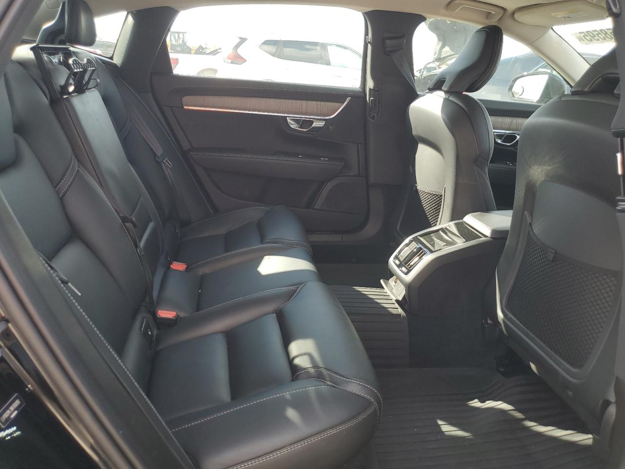 Автомобіль VOLVO S90 B6 INSCRIPTION 2022 | GrandCar Автомобіль VOLVO S90 B6 INSCRIPTION 2022 | GrandCar