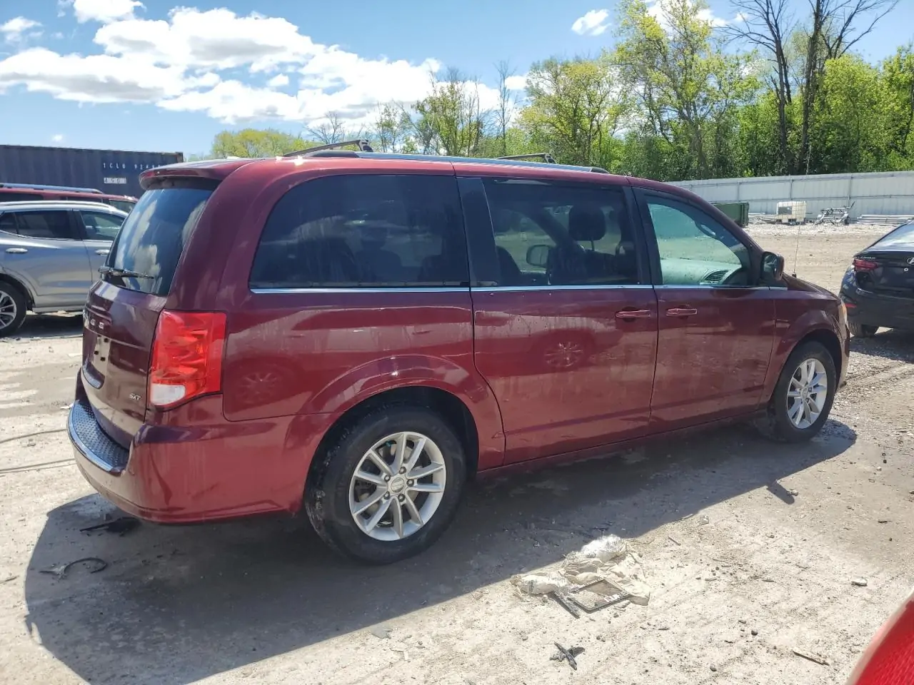 Автомобіль DODGE GRAND CARAVAN SXT 2018 | GrandCar Автомобіль DODGE GRAND CARAVAN SXT 2018 | GrandCar