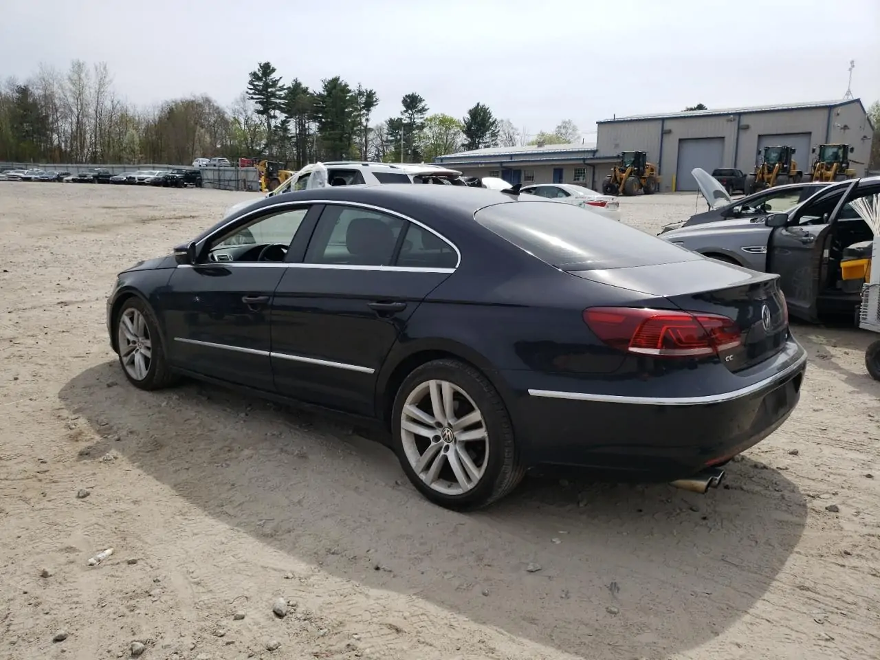 Автомобиль VOLKSWAGEN CC LUXURY 2014 | GrandCar Автомобиль VOLKSWAGEN CC LUXURY 2014 | GrandCar
