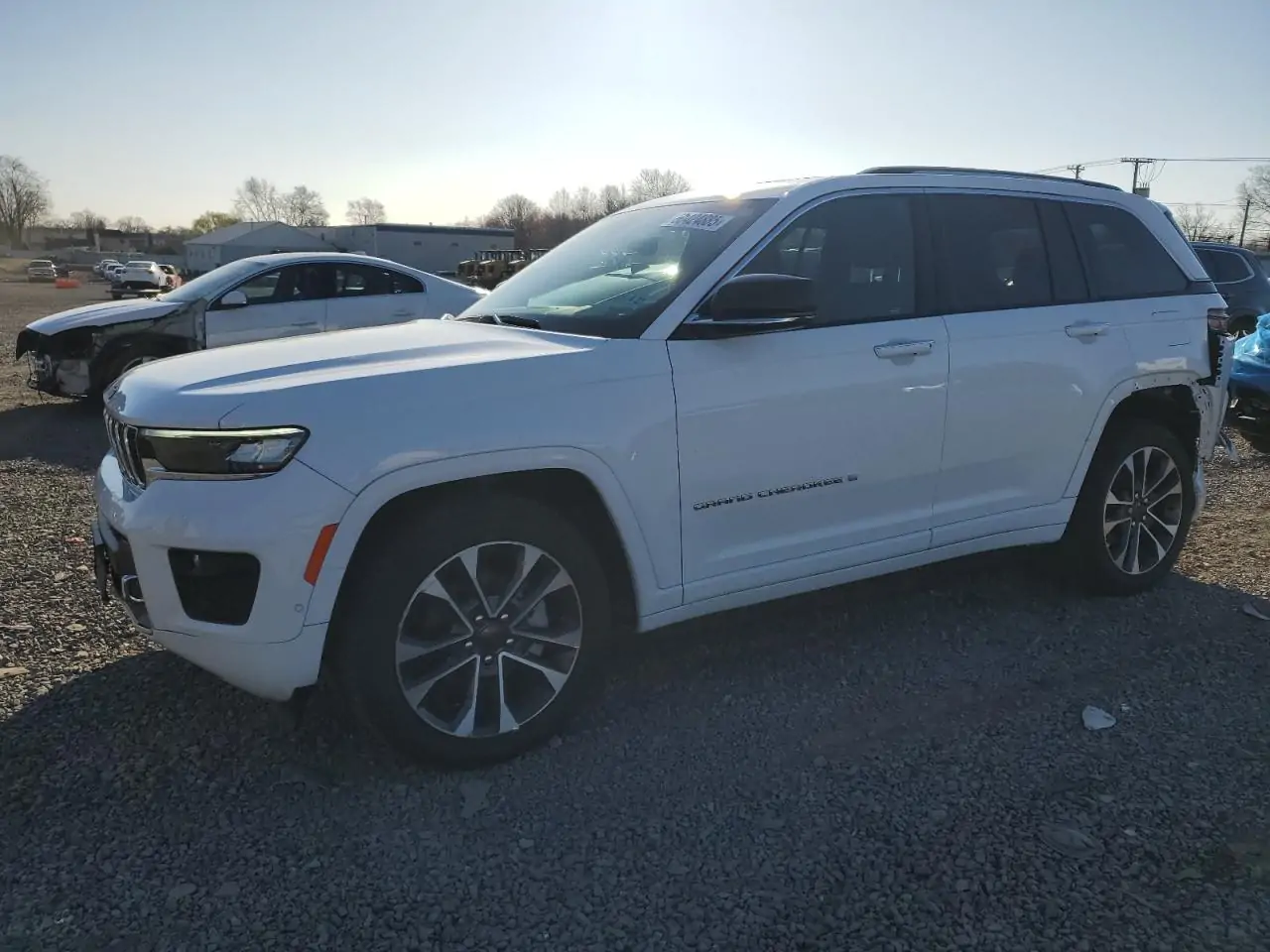 Автомобіль JEEP GRAND CHEROKEE OVERLAND 2022 | GrandCar