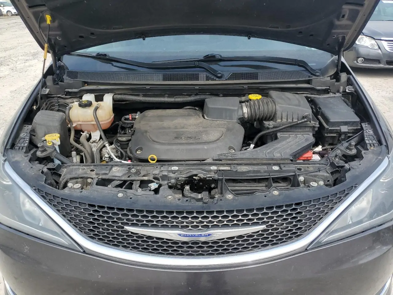 Автомобиль CHRYSLER PACIFICA TOURING L 2020 | GrandCar Автомобиль CHRYSLER PACIFICA TOURING L 2020 | GrandCar
