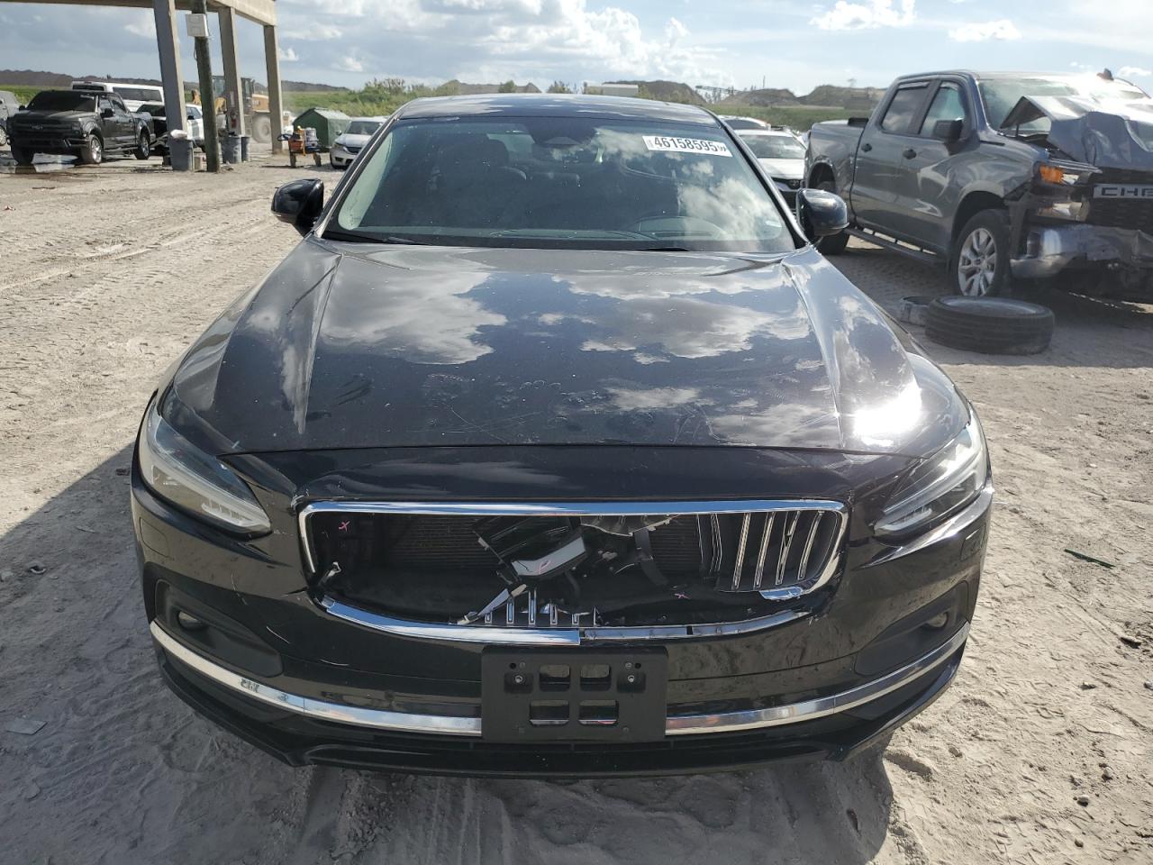 Автомобіль VOLVO S90 B6 INSCRIPTION 2022 | GrandCar Автомобіль VOLVO S90 B6 INSCRIPTION 2022 | GrandCar