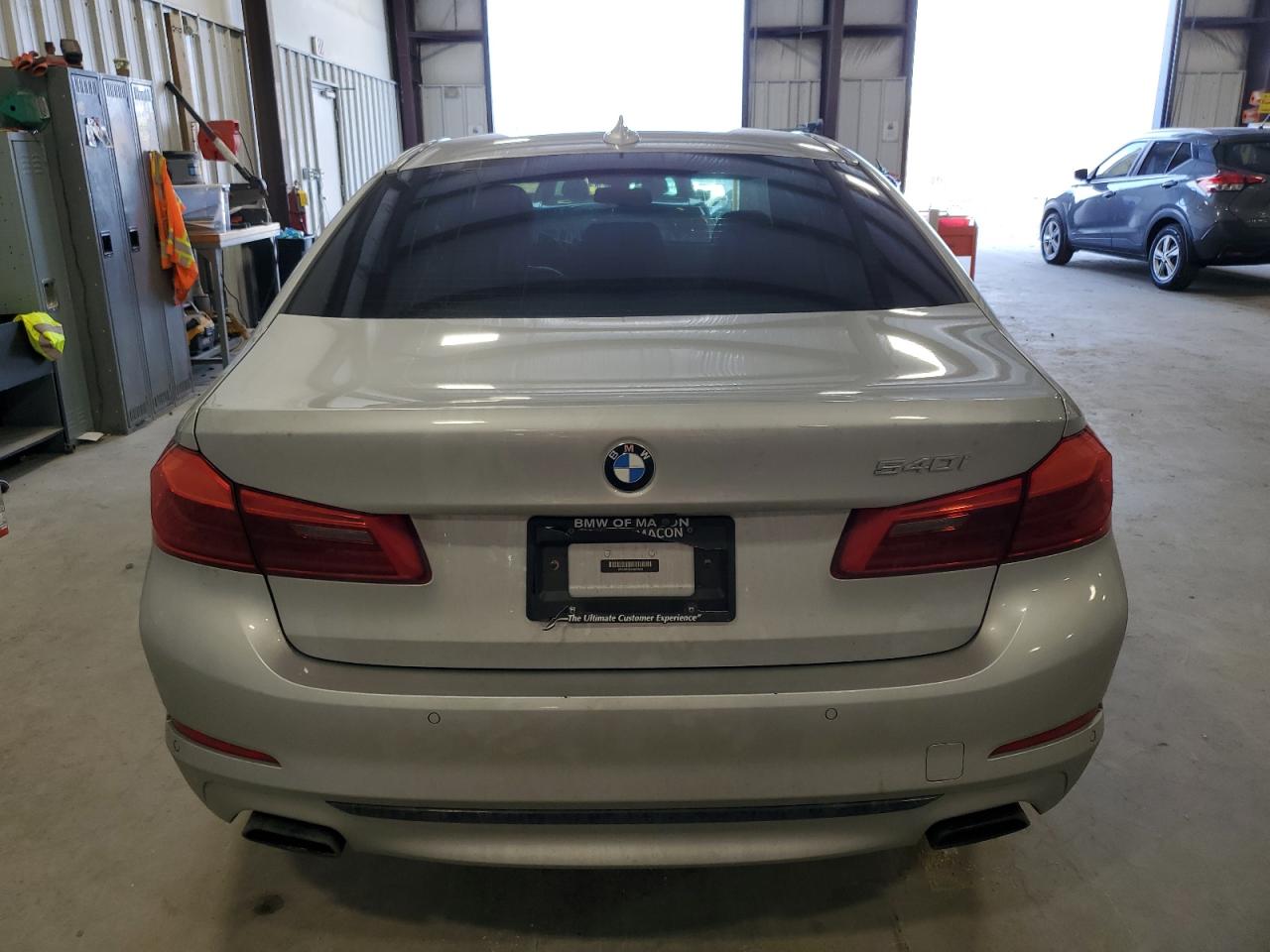 Купить автомобиль BMW 540 I 2018 из США. Цена - 12899$. Пробег