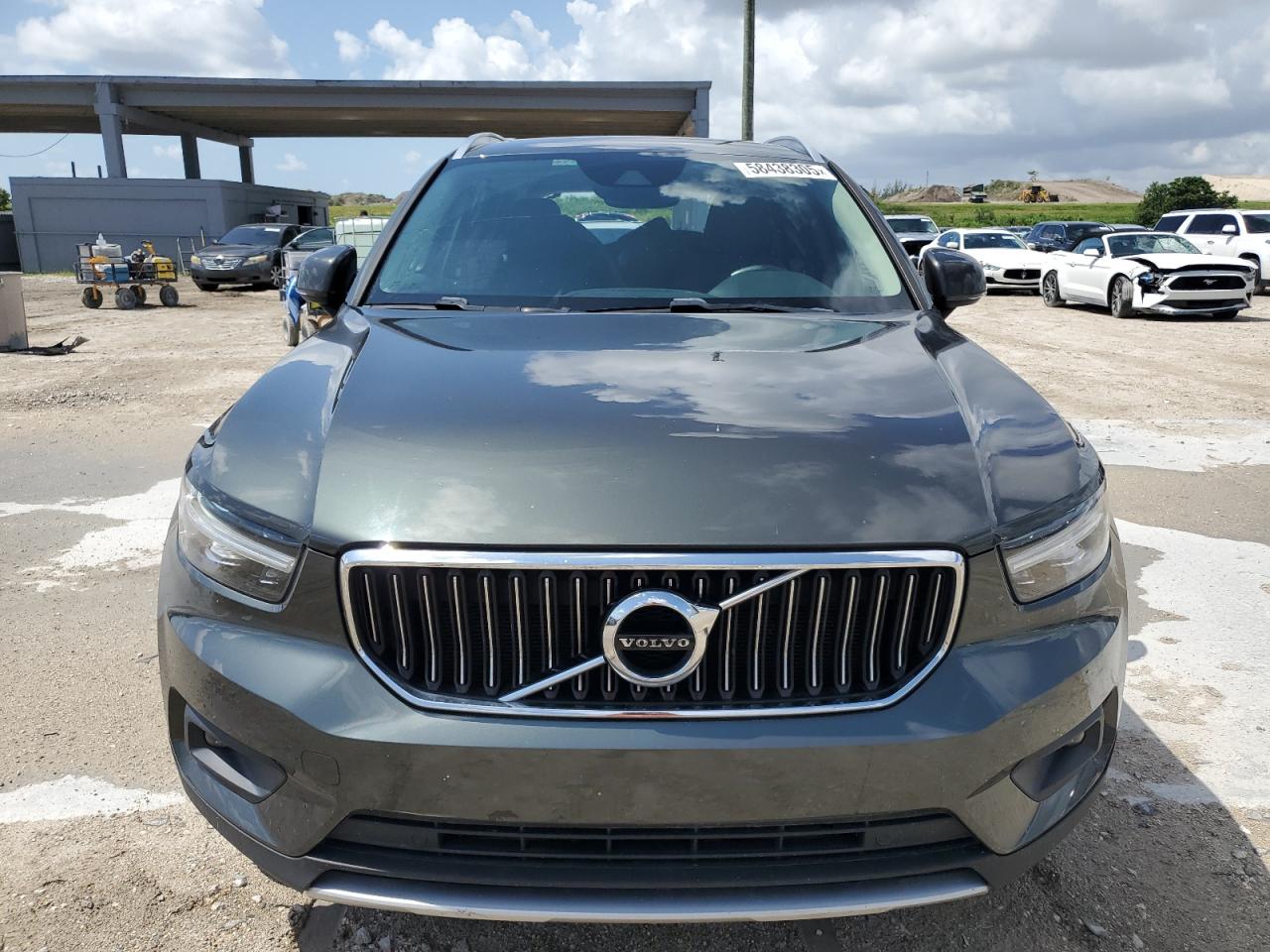 Автомобіль VOLVO XC40 T5 INSCRIPTION 2019 | GrandCar Автомобіль VOLVO XC40 T5 INSCRIPTION 2019 | GrandCar