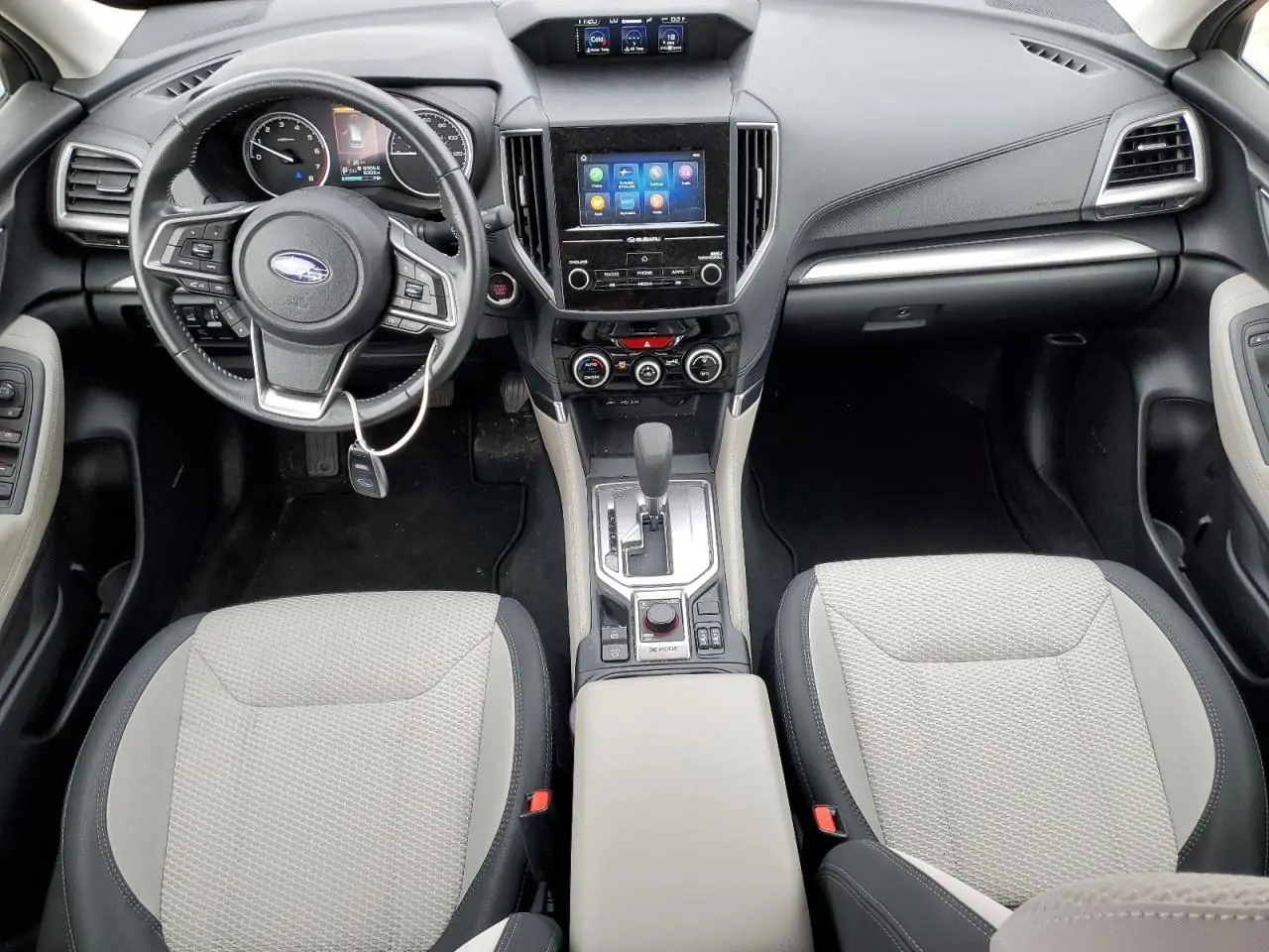 Автомобиль SUBARU FORESTER PREMIUM 2024 | GrandCar Автомобиль SUBARU FORESTER PREMIUM 2024 | GrandCar