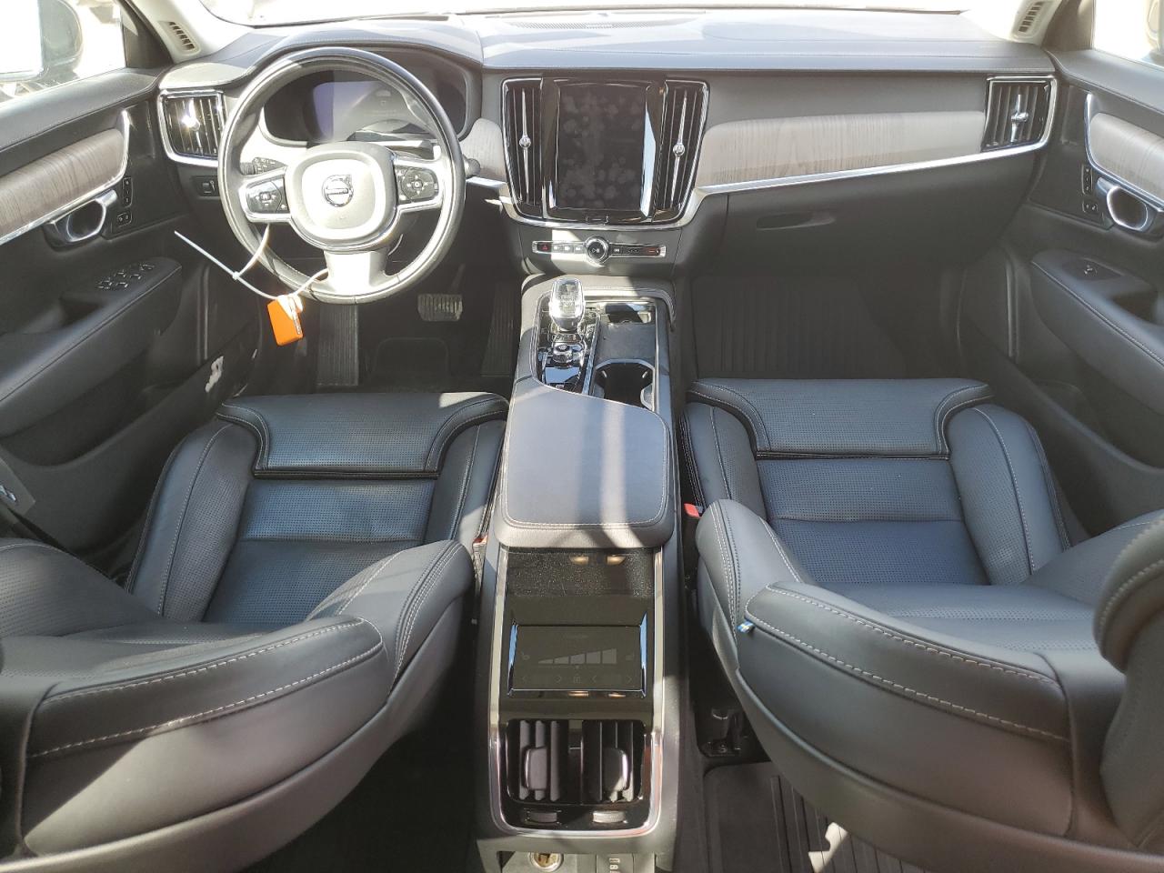 Автомобіль VOLVO S90 B6 INSCRIPTION 2022 | GrandCar Автомобіль VOLVO S90 B6 INSCRIPTION 2022 | GrandCar
