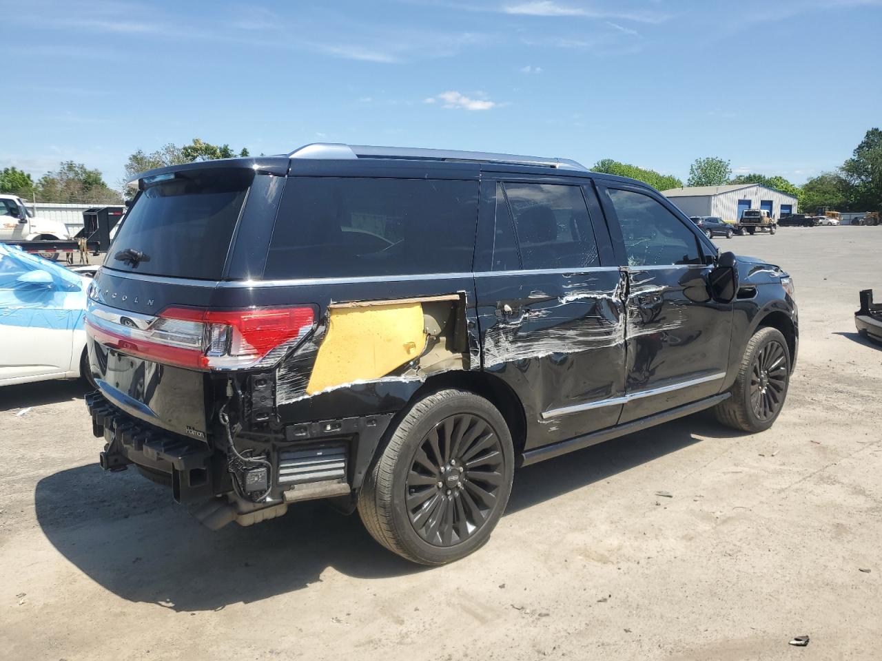 Автомобіль LINCOLN NAVIGATOR RESERVE 2018 | GrandCar Автомобіль LINCOLN NAVIGATOR RESERVE 2018 | GrandCar