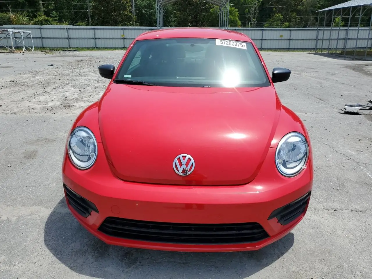 Автомобиль VOLKSWAGEN BEETLE S 2018 | GrandCar Автомобиль VOLKSWAGEN BEETLE S 2018 | GrandCar
