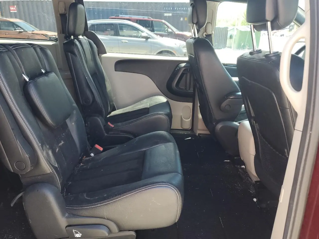 Автомобіль DODGE GRAND CARAVAN SXT 2018 | GrandCar Автомобіль DODGE GRAND CARAVAN SXT 2018 | GrandCar