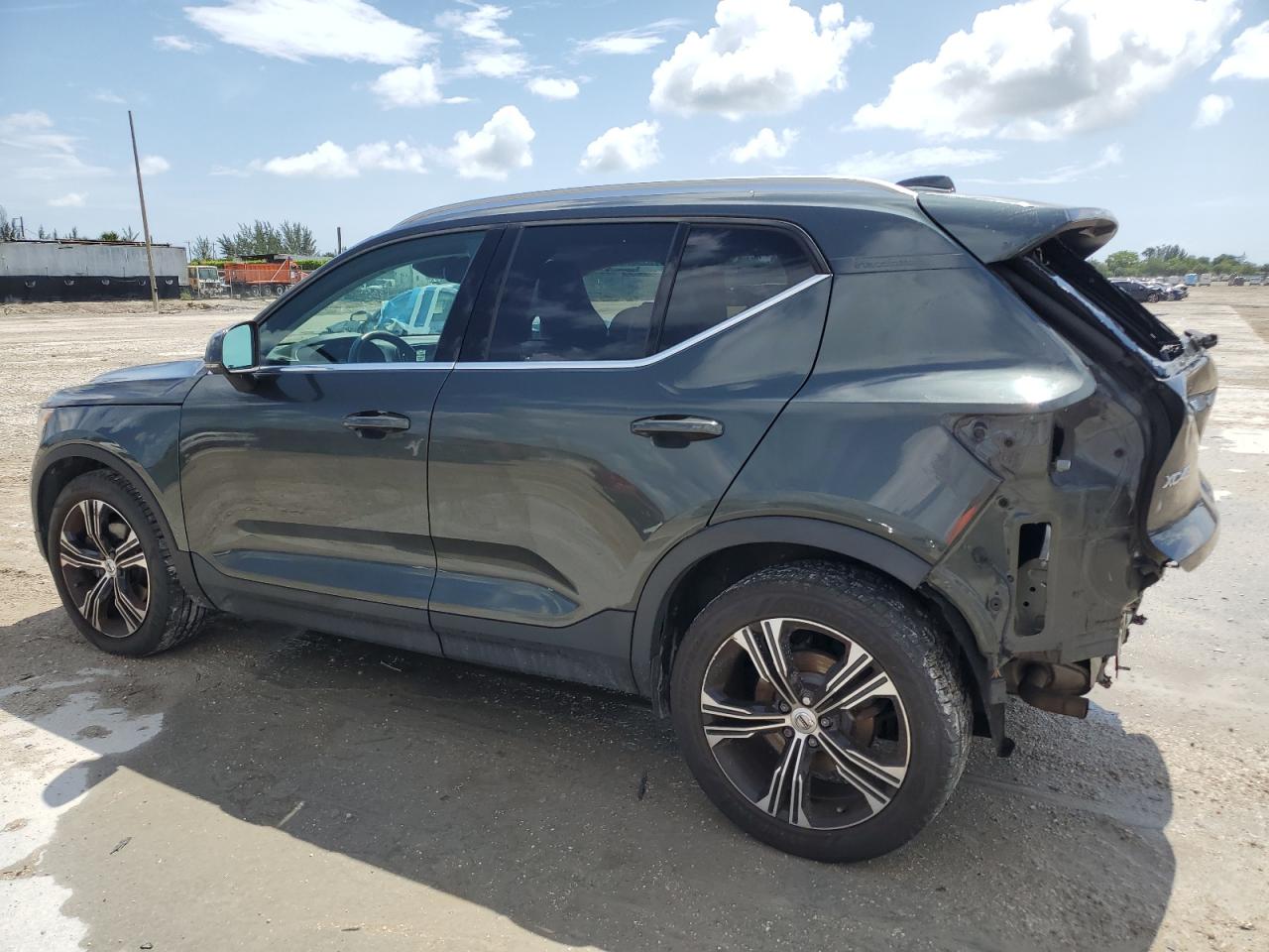 Автомобіль VOLVO XC40 T5 INSCRIPTION 2019 | GrandCar Автомобіль VOLVO XC40 T5 INSCRIPTION 2019 | GrandCar